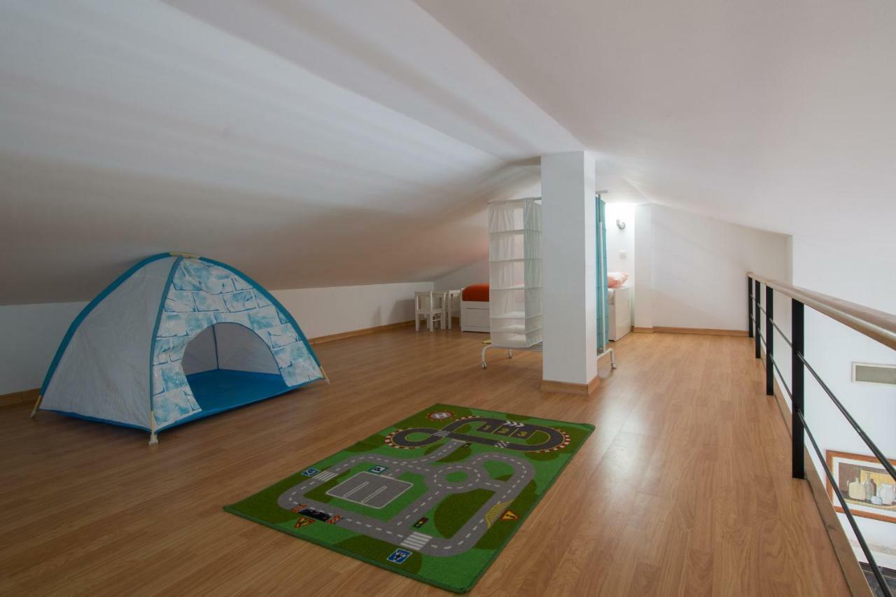 Exciting Appartement Charneca (Setubal)